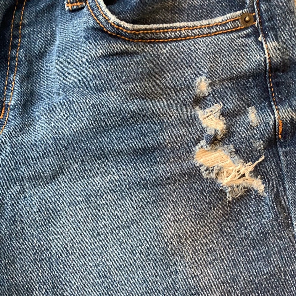 Jean Shorts - Picture 2 of 4